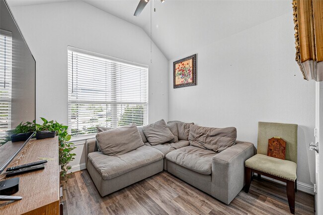 Building Photo - 24302 Orley Is Ct