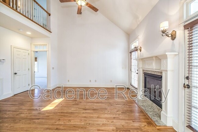 Building Photo - 205 N Sea Lily Ct