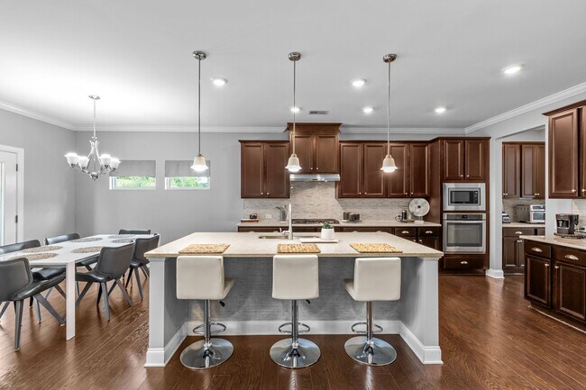 Building Photo - 11209 Flenniken Ct
