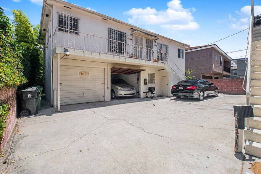 Building Photo - 1214 Orange Grove Ave