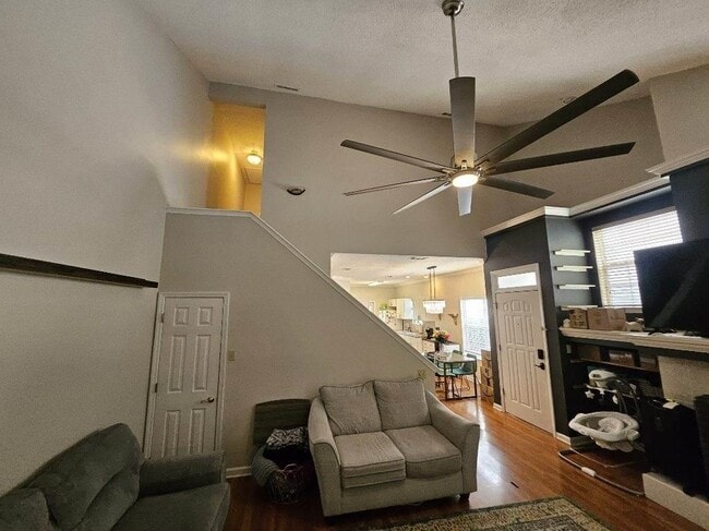 Building Photo - 5051 Mint Hill Ct