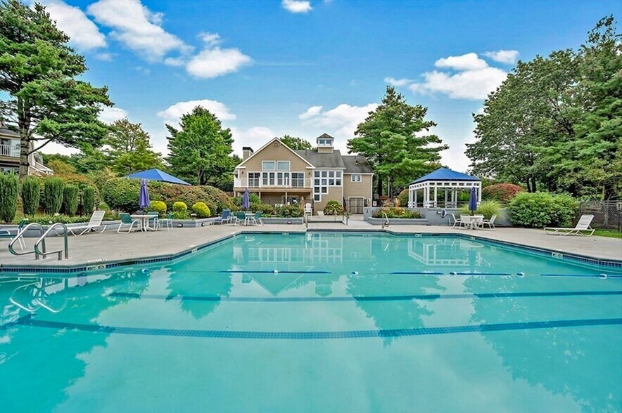 Building Photo - 134 Tyson Commons Ln