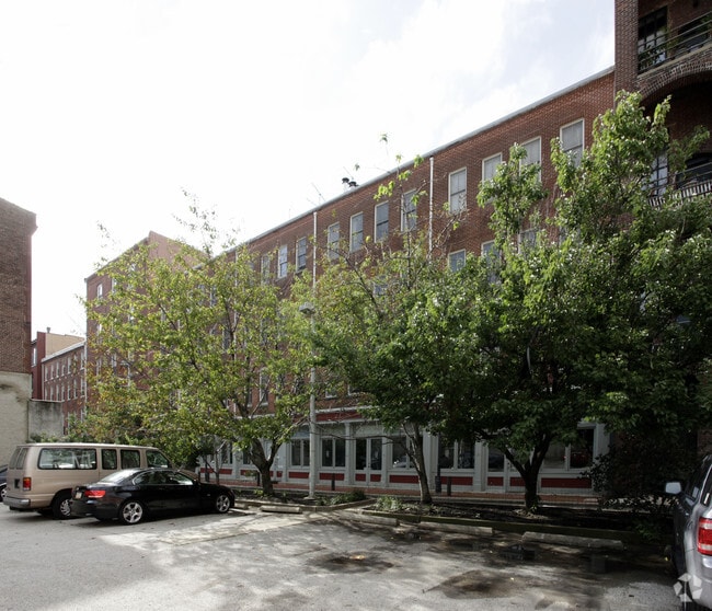 Building Photo - Churchview Commons