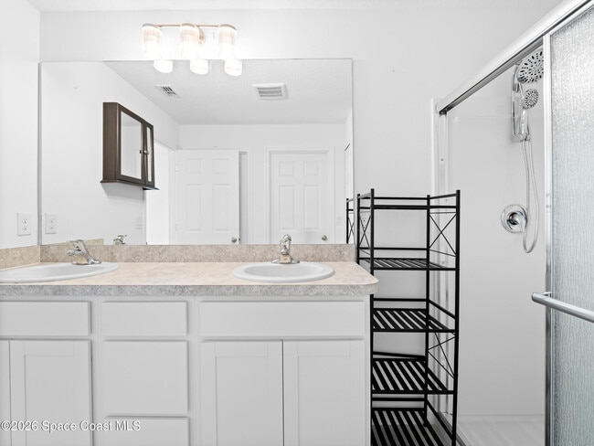 Building Photo - 518 Gantry St SW