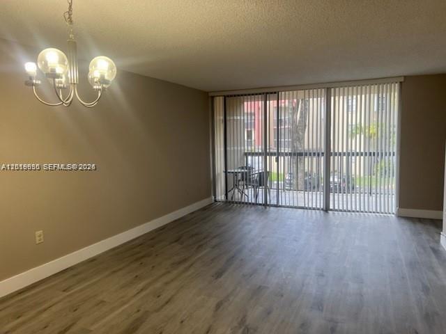 Building Photo - 10835 SW 112th Ave