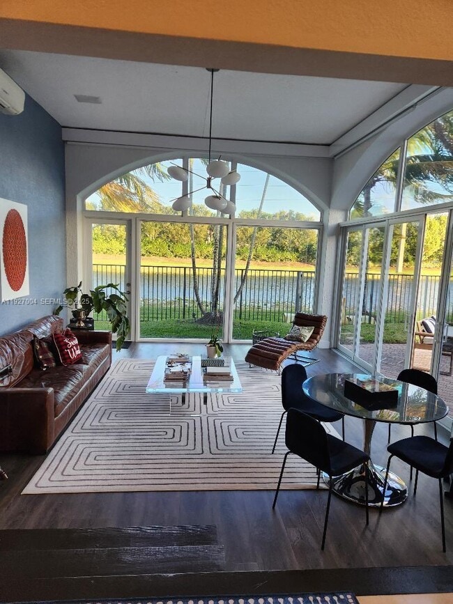 Building Photo - 19038 Park Ridge St