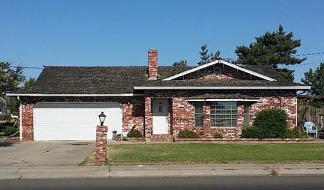 Primary Photo - Turlock 3 Bedroom 2 Bathroom Home