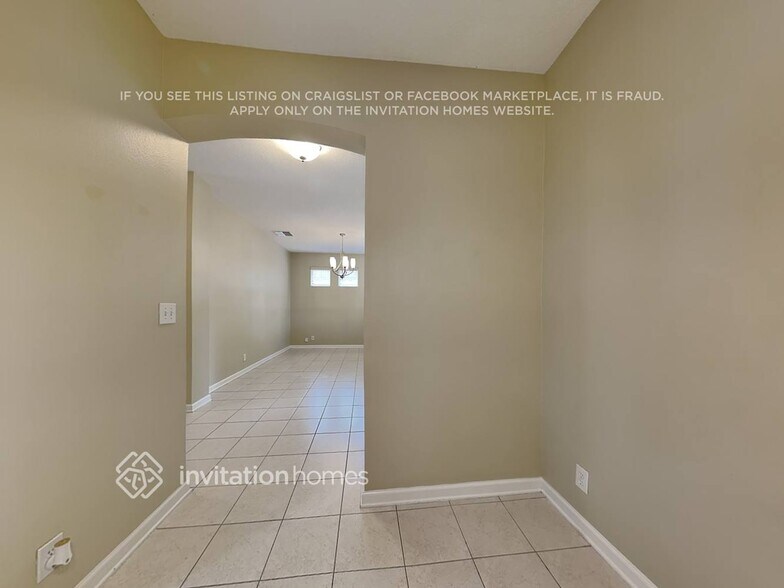 Building Photo - 110 E Lake Victoria Cir