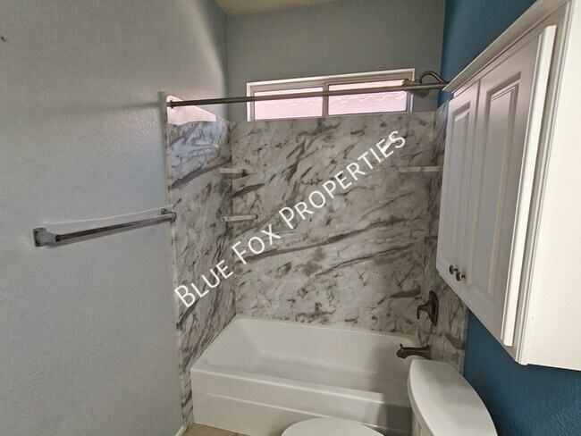 Building Photo - 7485 W Briner Dr