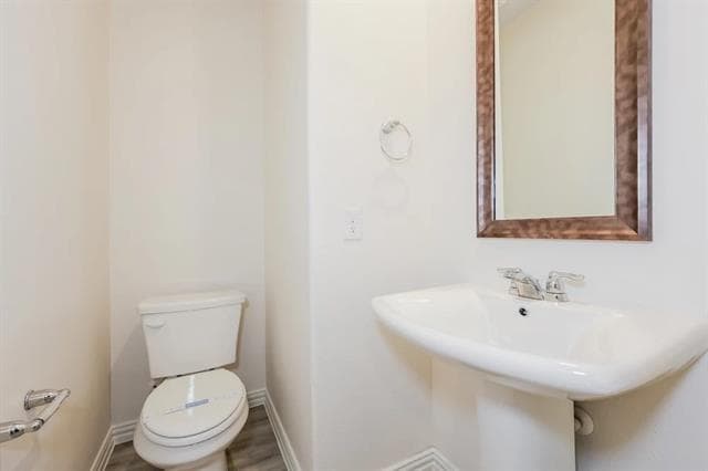 Building Photo - 743 Bonnet Trl