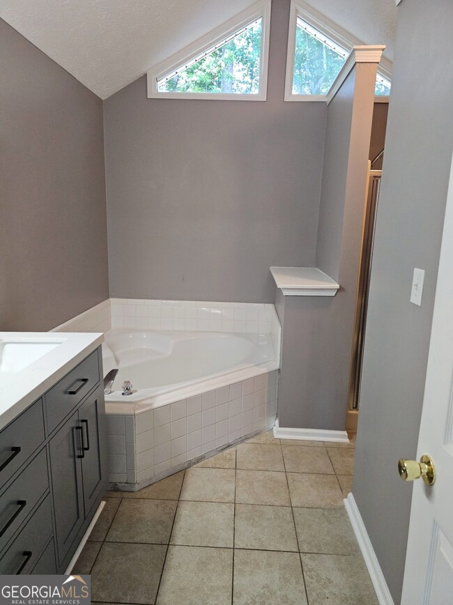 Building Photo - 218 Preston Cir