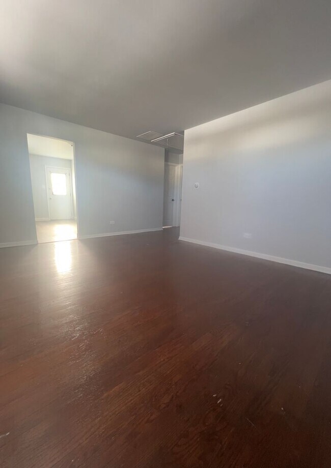 Building Photo - 778 Buffalo Ave