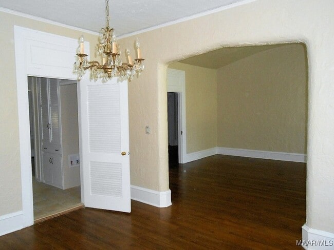 Building Photo - 1458 Watson St