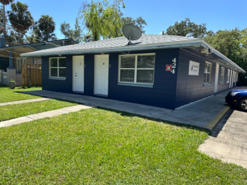Building Photo - 424 Daytona St