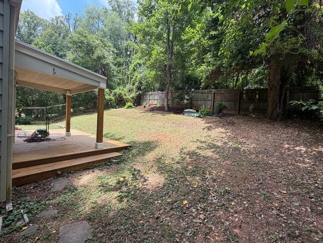 Building Photo - 1627 Mason Ln