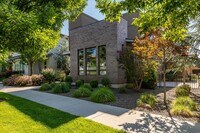 Building Photo - 2758 S Honeycomb Way