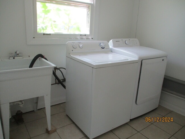 Building Photo - 4915 91st Pl