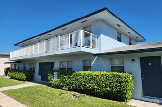 Building Photo - 1110 W Blue Heron Blvd