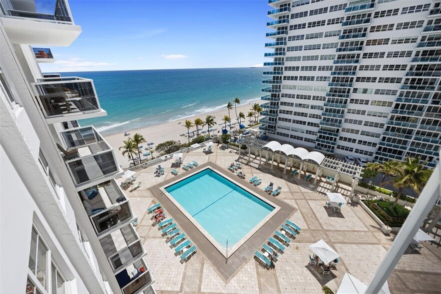 Building Photo - 3500 Galt Ocean Dr