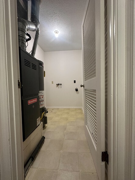 Building Photo - 4214 Billtown Rd