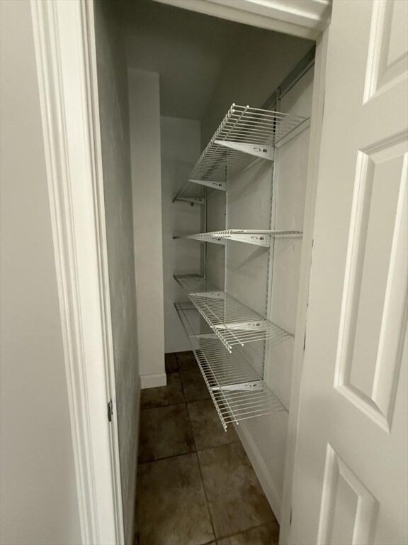 Building Photo - 517 President