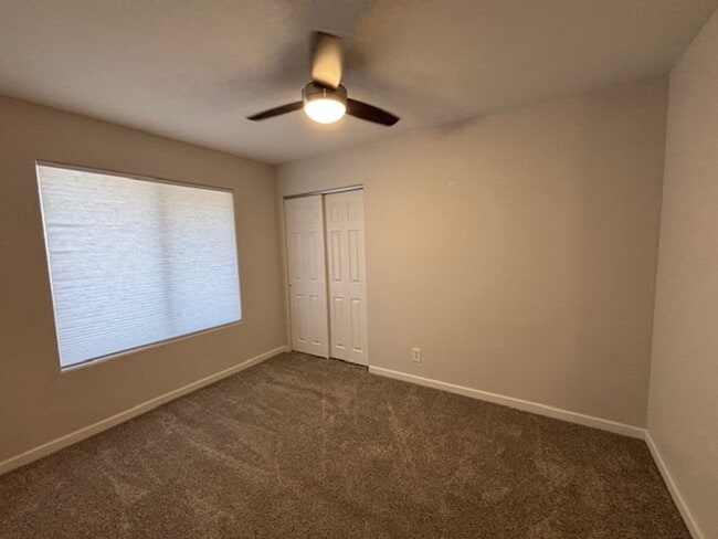 Building Photo - 3 Bedroom - 2 Bath Home