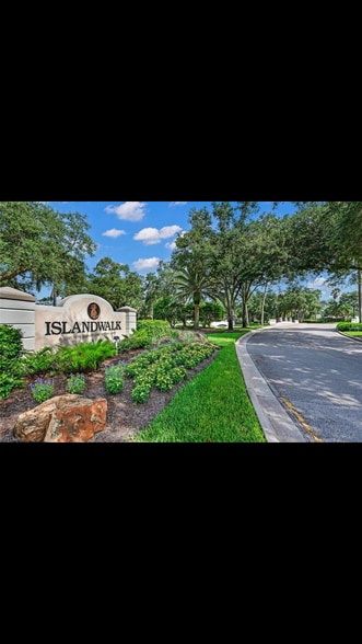 Primary Photo - 6068 Towncenter Cir