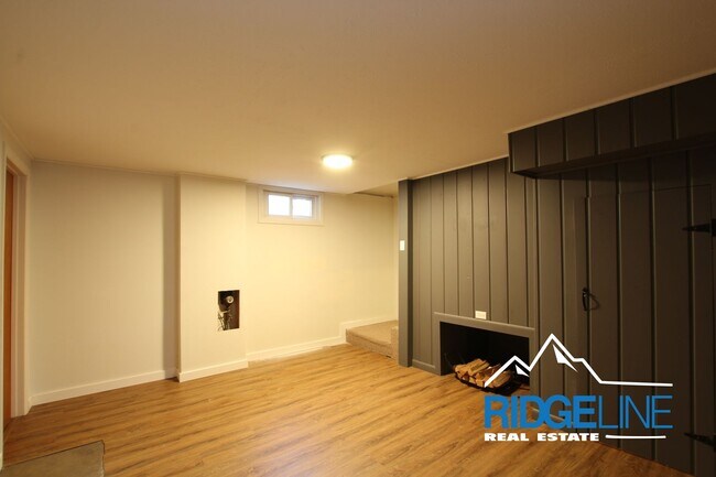 Building Photo - East-End Home for Lease near Malmstrom and...