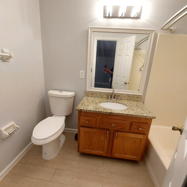 Building Photo - 4722 Fireside Dr