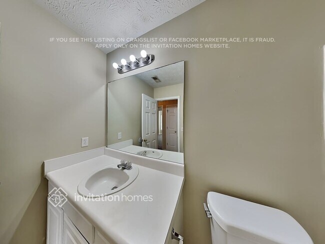 Building Photo - 9741 Silverstone Ct