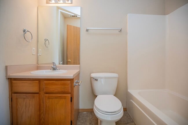 Building Photo - ***321 Grant Springs Street***