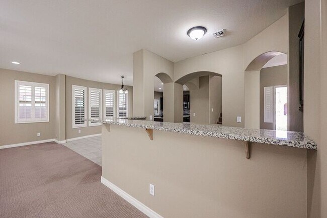 Building Photo - COMING SOON! Great Location!Stunning 6-bedroom Plus 7, 4.5-bathroom home located in Chandler