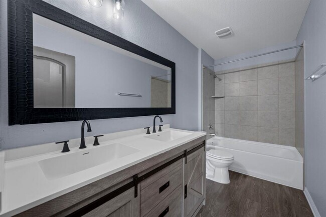 Building Photo - 180 Green Egret Wy