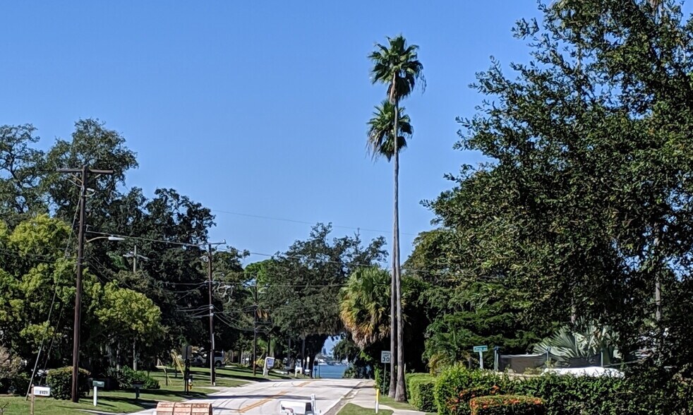 Building Photo - 234 Union St