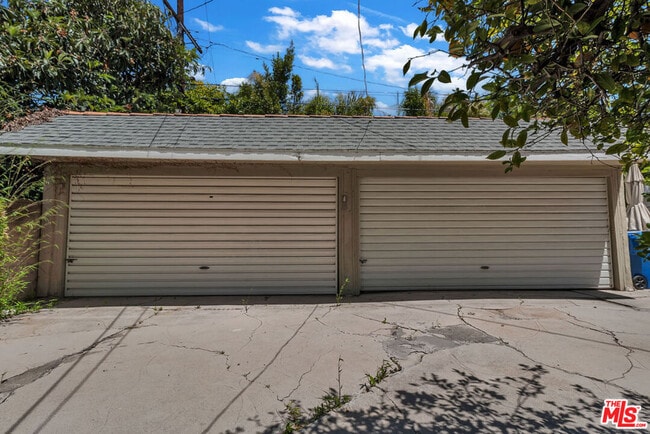 Building Photo - 118 N Harper Ave