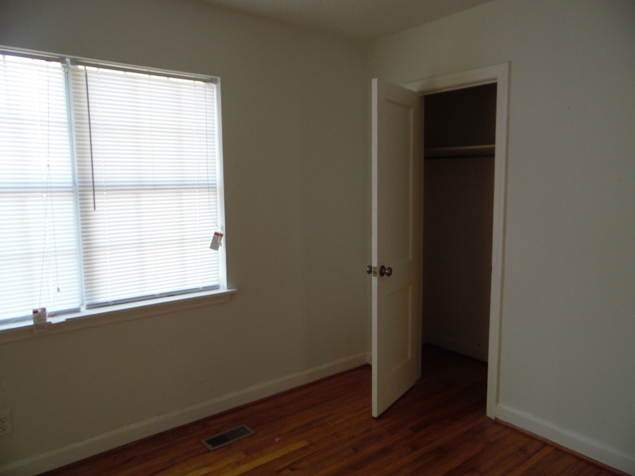 Bedroom 2 - 421 Orange St