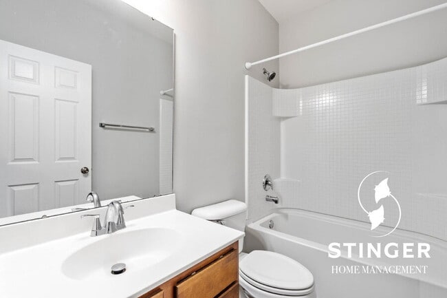 Building Photo - 46 Cedar Creek Cir