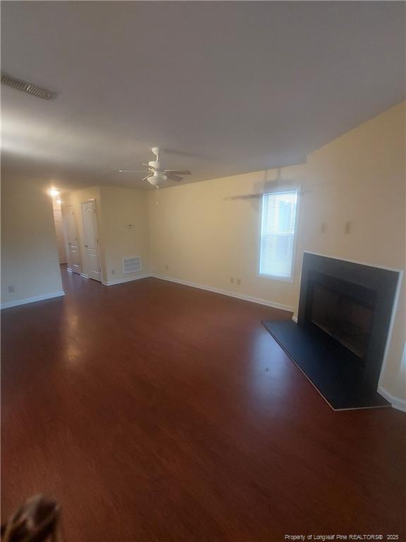 Building Photo - 661 Bartons Landing Pl