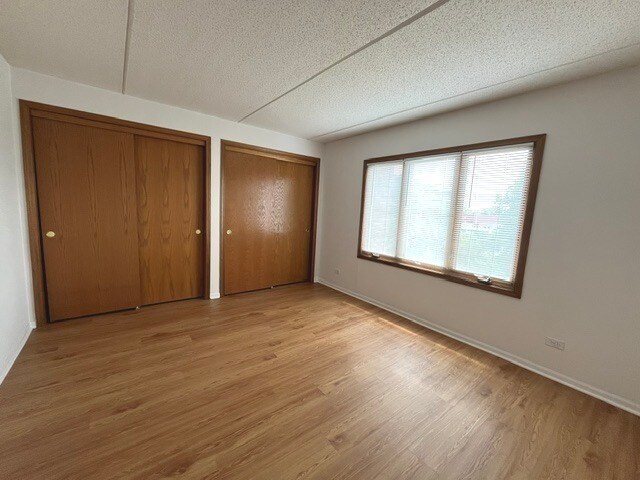 Building Photo - 6540 W Irving Park Rd