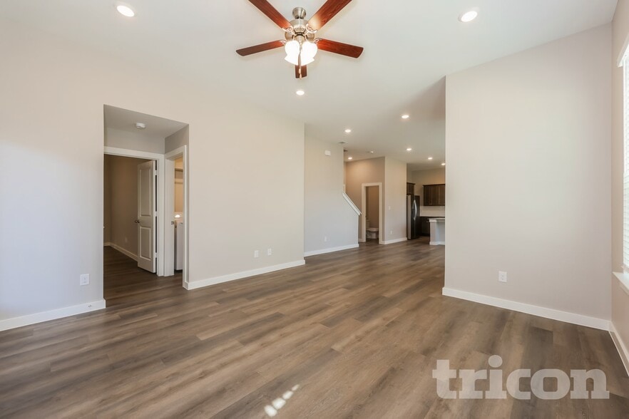 Building Photo - 4314 Stonybrooke Dr