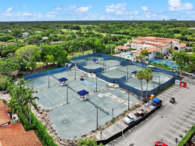 Building Photo - 13633 Deering Bay Dr