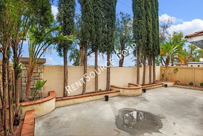 Building Photo - 30309 Marigold Cir