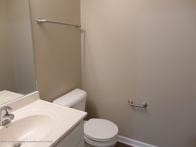 Building Photo - 5832 Outer Dr