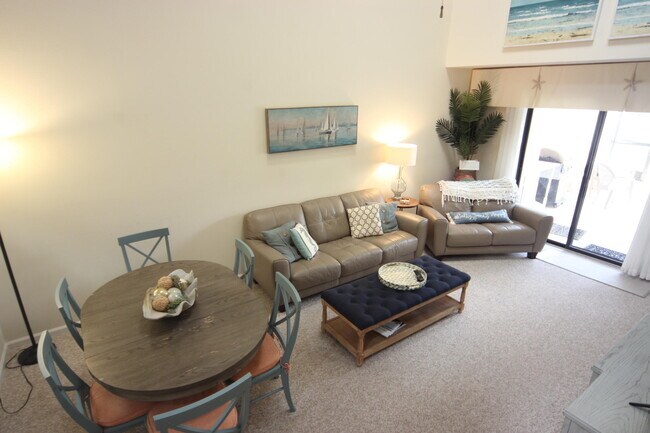 Building Photo - 508 Sea Oats Dr