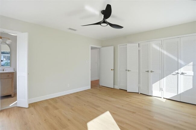 Building Photo - 2812 N Munro St