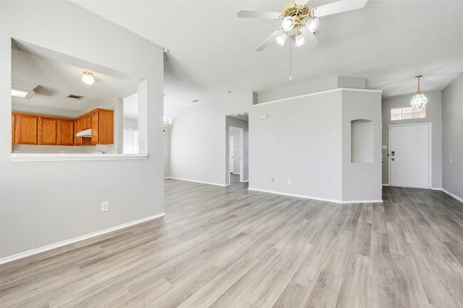 Building Photo - 6431 St Leonard Dr