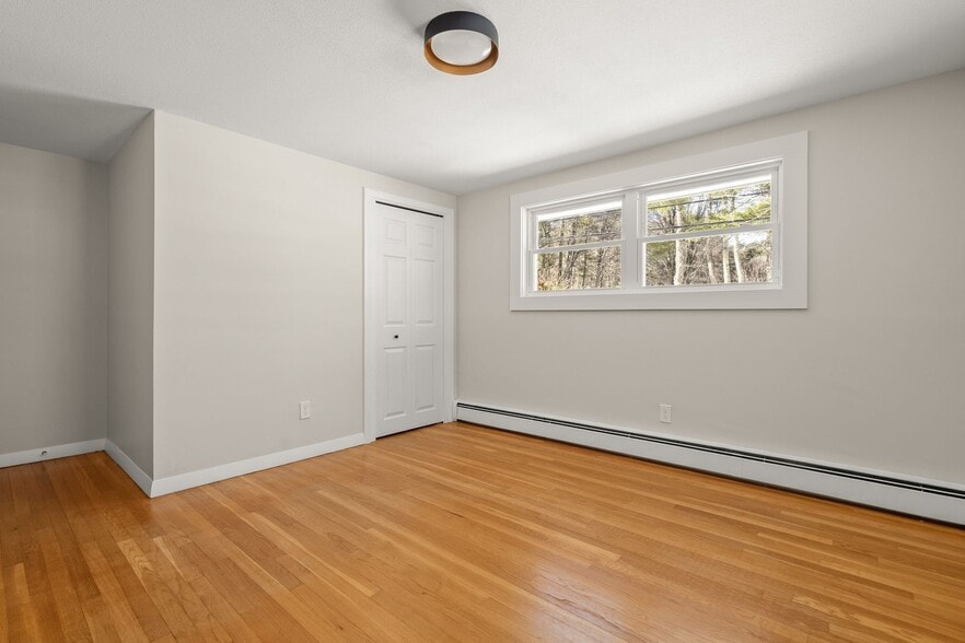 Building Photo - 41 Scadding St