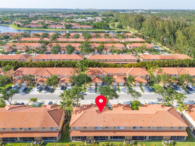 Building Photo - 6126 Sugar Loaf Ln