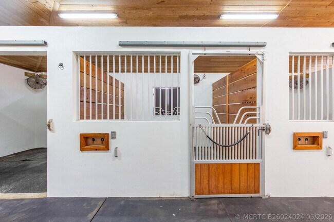 Building Photo - 14367 Belmont Trce