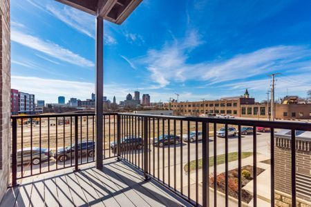 Balcony - 751 N 6th St